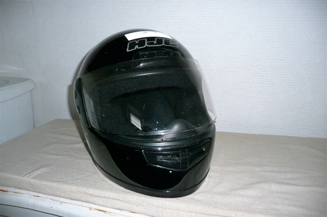 casque  de moto noir    ts acheter vendre