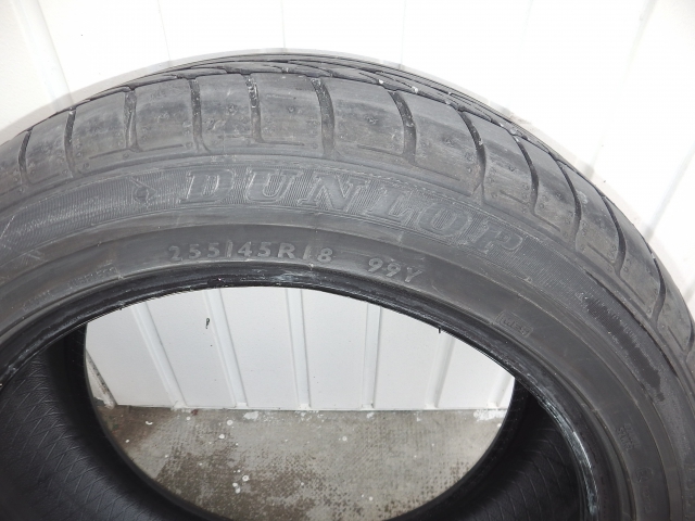 pneus 255/45/18/99/Y SPORT 01 "NEUFS" acheter vendre