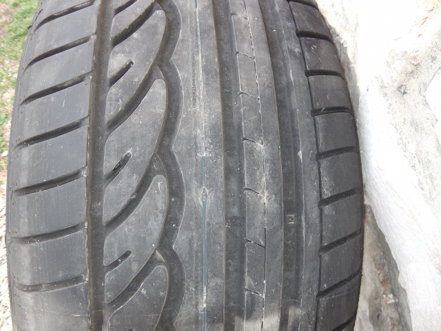 pneus 255/45/18/99/Y SPORT 01 "NEUFS" acheter vendre