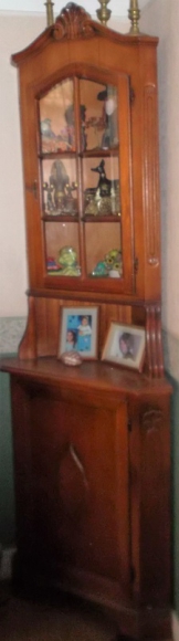 MEUBLE D'ANGLE DE STYLE acheter vendre