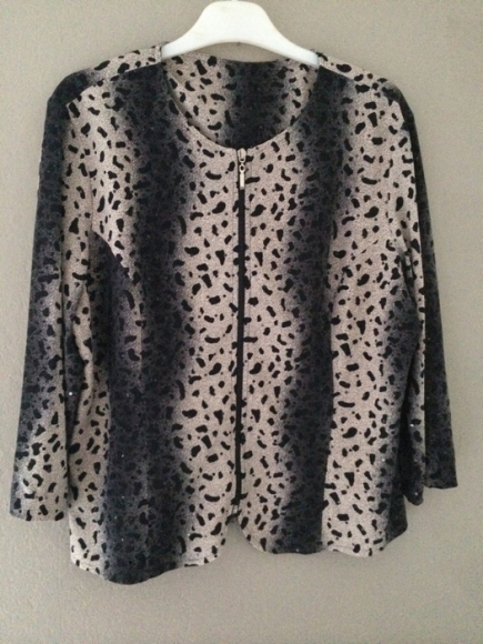 Veste motif animal taille 38/40 acheter vendre