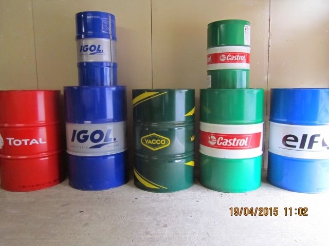 bidon métal 220 litres et 60 litres pour décoration acheter vendre