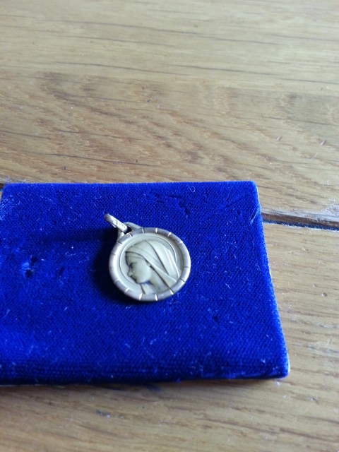 Médaillon acheter vendre