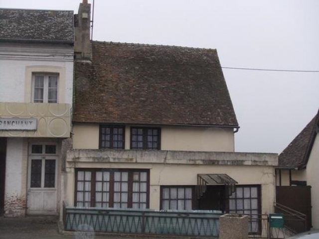 VENTE DE MAISON 4 PIECES A LA NEUVE LYRE acheter vendre