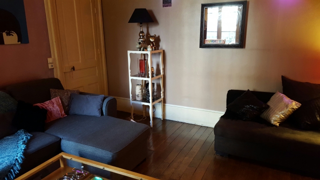 Charmant F3 dans le coeur de Paris  acheter vendre