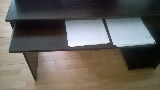 Bureau informatique à saisir acheter vendre