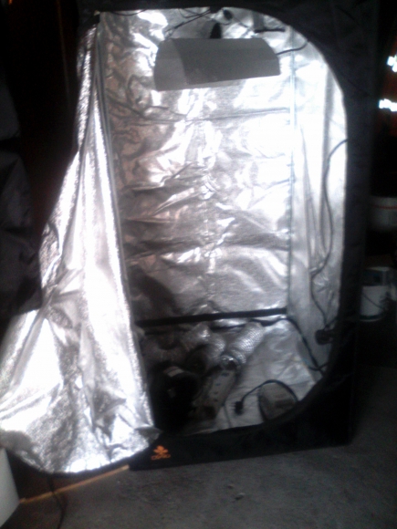 box de culture sous lampe hps 400w et materiel acheter vendre