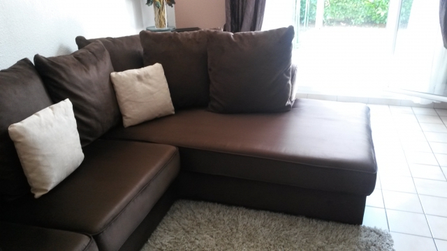 Vend canapé d angle d angle   valeur 999.00 euros     acheter vendre