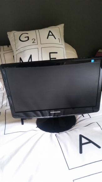 ecran pc19 pouces acheter vendre