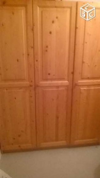 Armoire en Pin acheter vendre