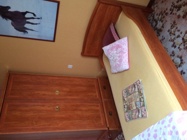 chambre fille: lit+armoire+commode acheter vendre