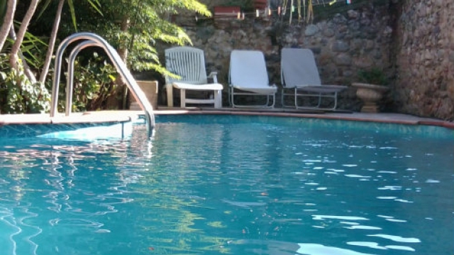 Location Vacances Belle Maison +Studio + Piscine 9 Pers acheter vendre