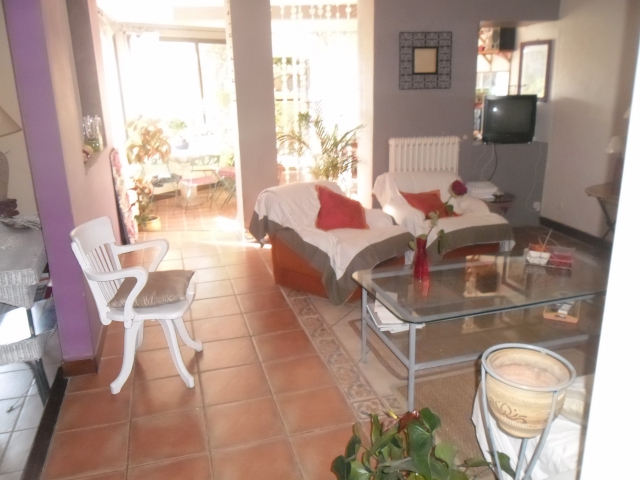 Location Vacances Belle Maison +Studio + Piscine 9 Pers acheter vendre