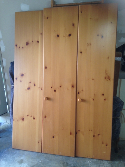 Armoire de rangement penderie 4 portes acheter vendre