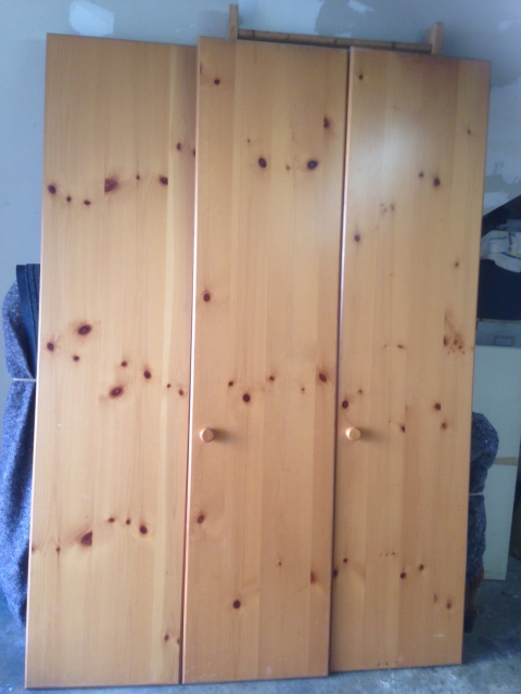Armoire de rangement penderie 4 portes acheter vendre