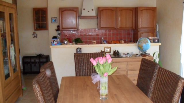 T3 récent de 95m2,centre Aléria,cuis éq,terrasses acheter vendre