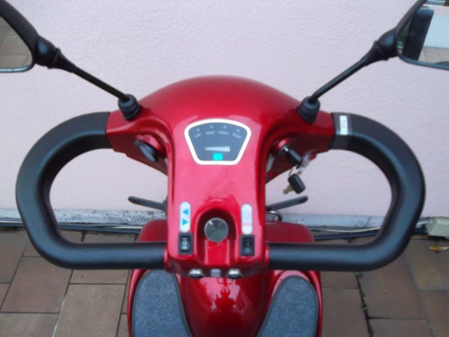 Scooter électrique 4 roues (encore dans emballage) acheter vendre