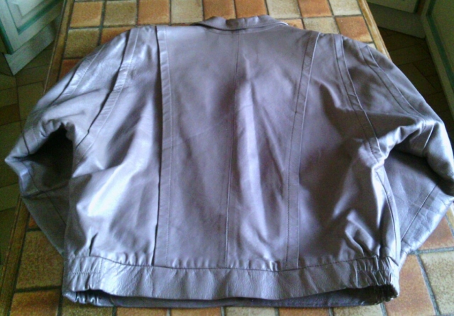 BLOUSON EN CUIR FEMME acheter vendre