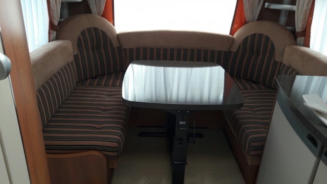 caravane HOBBY VITA 460 acheter vendre