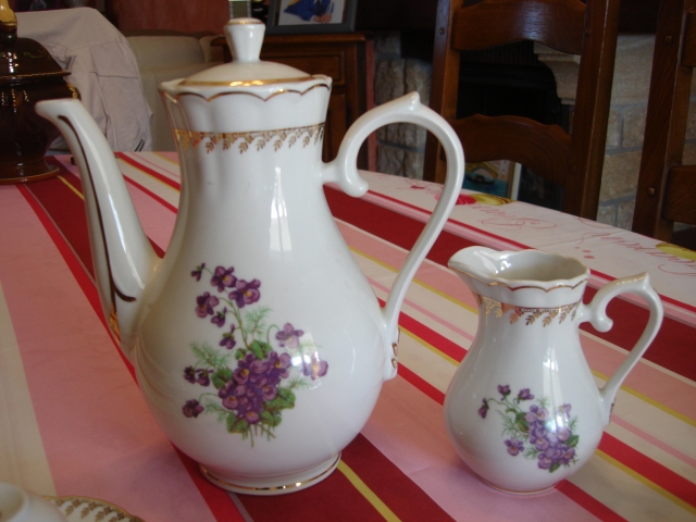  Service à café en porcelaine de Chauvigny acheter vendre