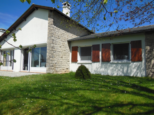 Maison pour vacances, endroit calme, à la semaine acheter vendre