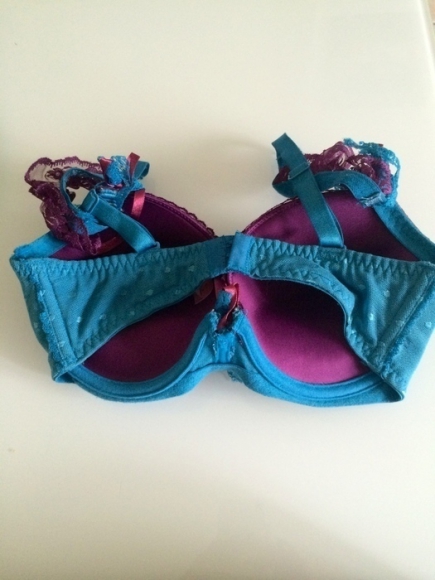 Soutien gorge push up violet et turquoise 85D acheter vendre
