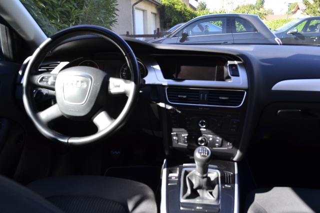 audi a4 2.0 tdi 8cv 143 ambition  acheter vendre