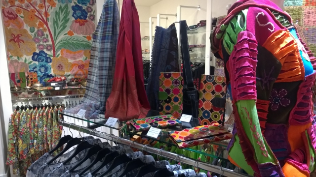 vendeuse  acheter vendre