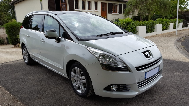 Peugeot 5008 1.6 HDI BMP6 112 CV ALLURE 5 places acheter vendre