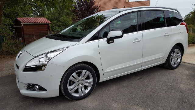 Peugeot 5008 1.6 HDI BMP6 112 CV ALLURE 5 places acheter vendre