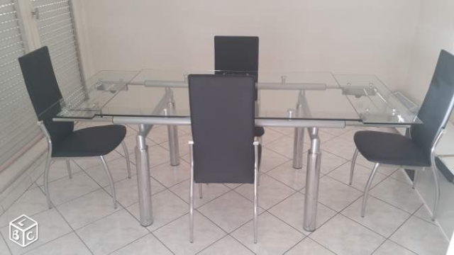 Trés belle table a saisir acheter vendre