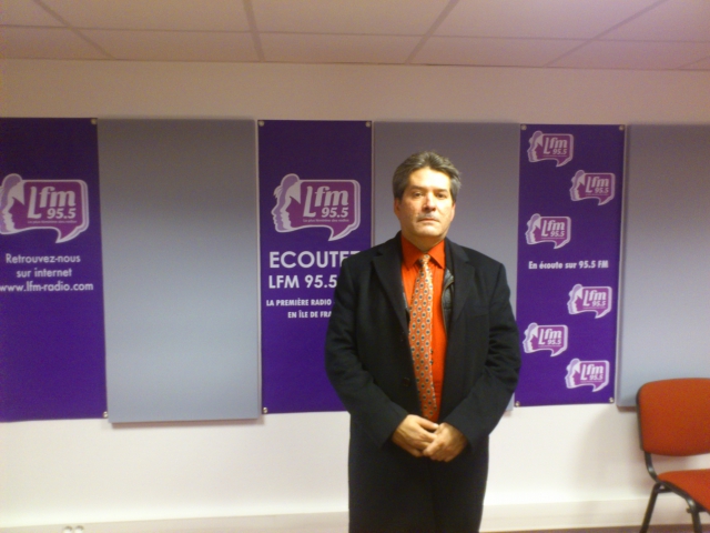 Spectacle de magie en close-up et cours de magie à réserver. acheter vendre