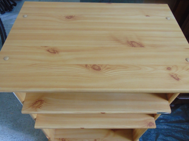 MEUBLE ETAGERE SUR ROULETTES acheter vendre