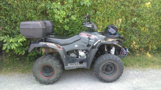 Quad Linhai 2015 garanti, équipé TBE acheter vendre
