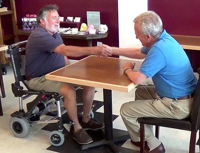 Le ZINGER FRANCE Fauteuil roulant électrique  pliable le plus léger au monde acheter vendre