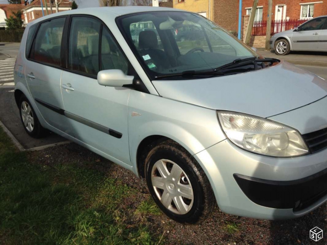 Scenic 2 1,5 dci 85CV 2004 CONF EXPRESSION  acheter vendre