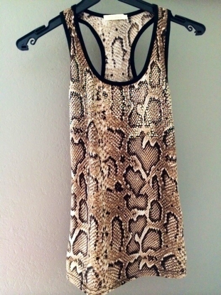 Débardeur léopard taille unique neuf acheter vendre