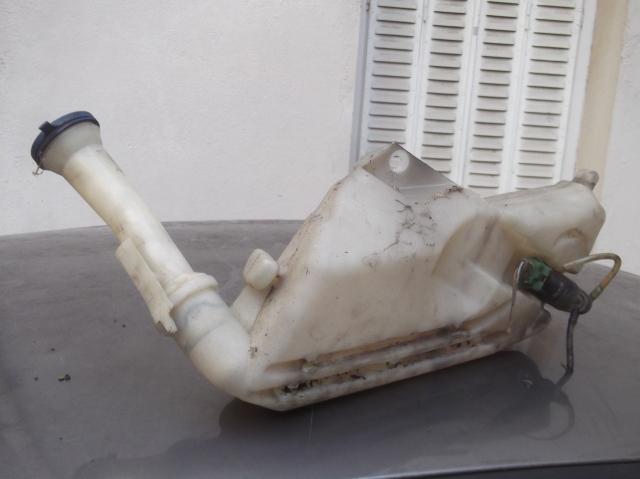 reservoire Lave vitres 206 acheter vendre