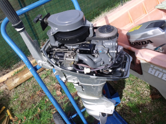 bateau avec moteur 6CV  acheter vendre