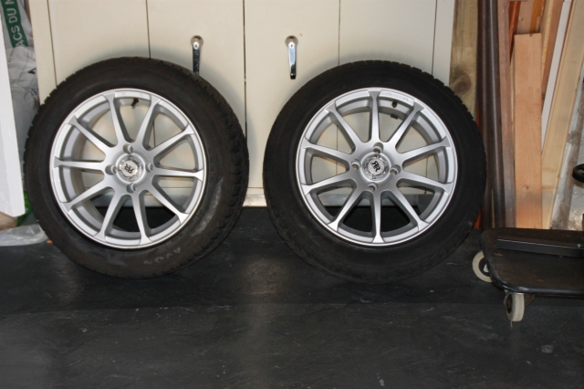 pneus neige sur jantes alu acheter vendre