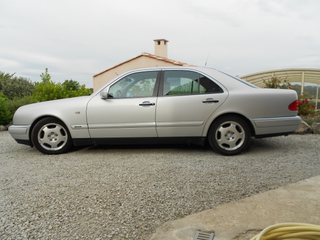Mercedes classe E 300 TD Avantgarde acheter vendre