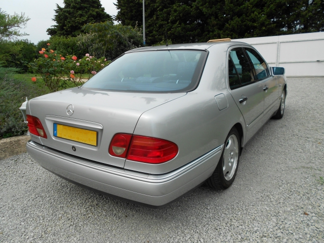 Mercedes classe E 300 TD Avantgarde acheter vendre