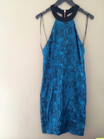 Robe bleue turquoise taille 38 neuve acheter vendre