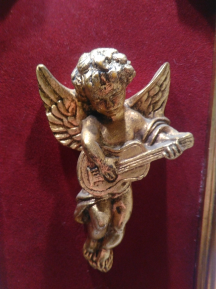 2 tableaux bas relief ange en résine . acheter vendre