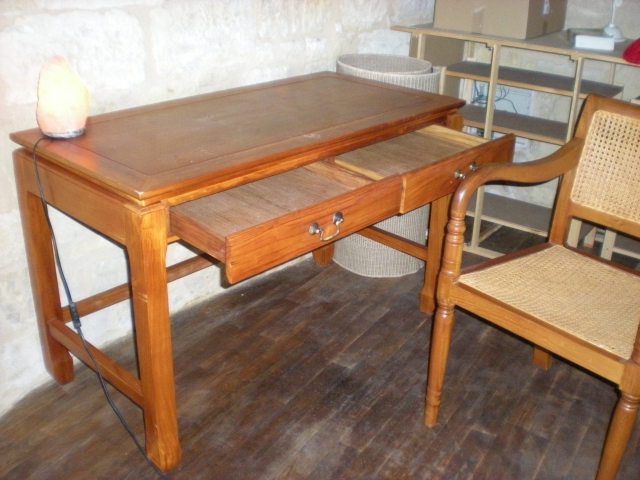 Bureau en teck teinté merisier + Fauteuil  acheter vendre