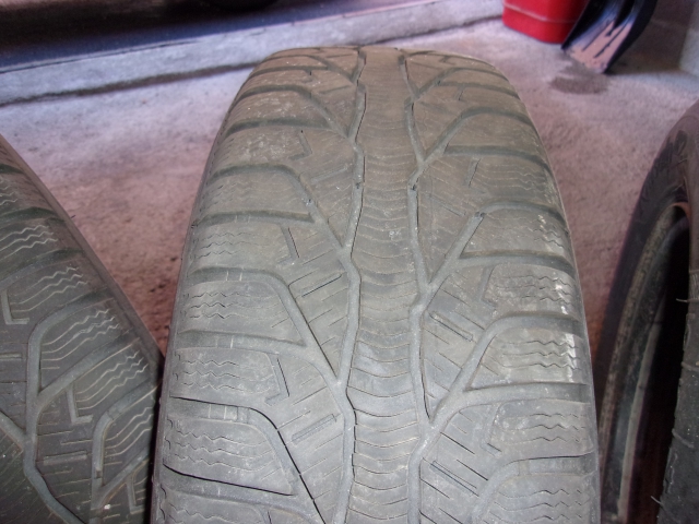 4 pneus d'hiver acheter vendre