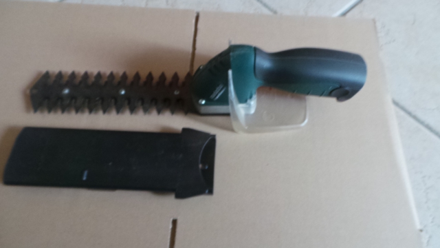 TAILLE HAIE SANS FIL acheter vendre