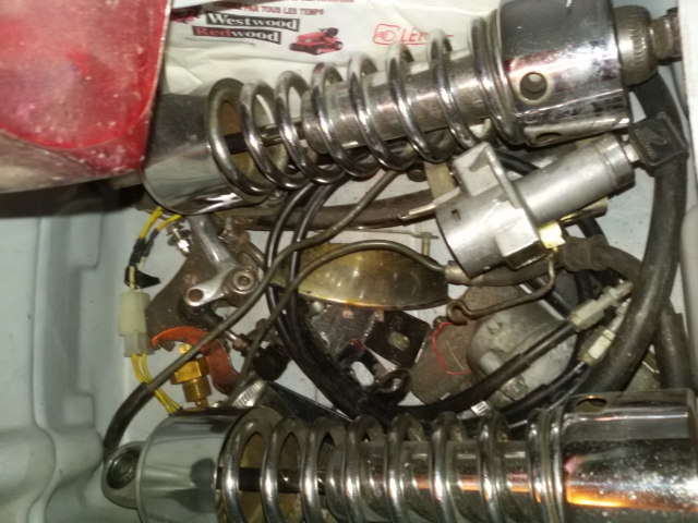 piéces moto 750 vfc rc09 acheter vendre