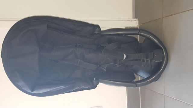 Vend ensemble poussette et cosy PEG PEREGO  acheter vendre