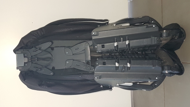 Vend ensemble poussette et cosy PEG PEREGO  acheter vendre